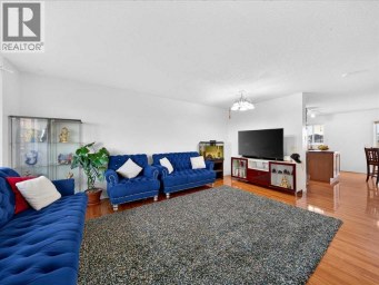 421 Martindale Drive NE Calgary Alberta photo 8