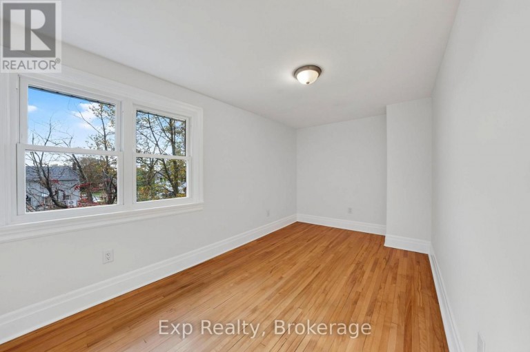 1 DIVERBELT DRIVE, Prince Edward County (Hallowell Ward), Ontario, K0K2T0