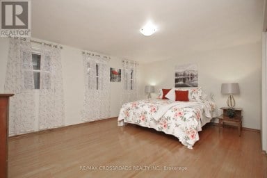 57 KIMBERDALE CRESCENT Toronto (L'Amoreaux) Ontario photo 17