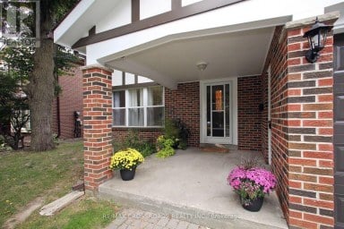 57 KIMBERDALE CRESCENT Toronto (L'Amoreaux) Ontario photo 3