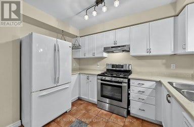 87 MCVEIGH DRIVE Barrie (Northwest) Ontario photo 8