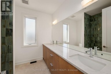 4401 GREEN BEND London South (South V) Ontario photo 20