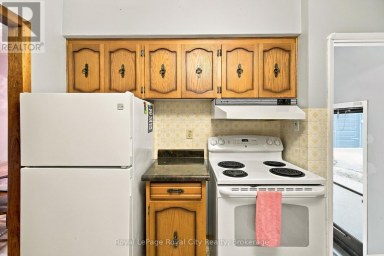 166 VICTORIA ROAD N Guelph (St. George's) Ontario photo 12