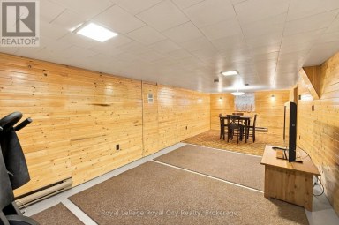 166 VICTORIA ROAD N Guelph (St. George's) Ontario photo 19