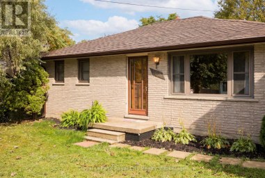 166 VICTORIA ROAD N Guelph (St. George's) Ontario photo 4