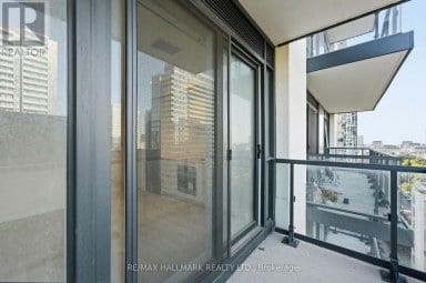 1306 - 130 RIVER STREET Toronto (Regent Park) Ontario photo 13