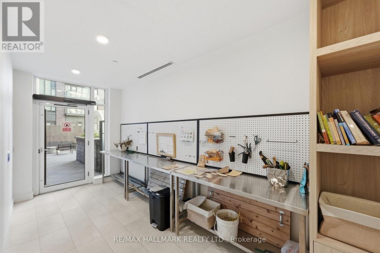 1306 - 130 RIVER STREET, Toronto (Regent Park), Ontario, M5A0R8