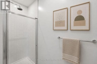 1306 - 130 RIVER STREET Toronto (Regent Park) Ontario photo 8