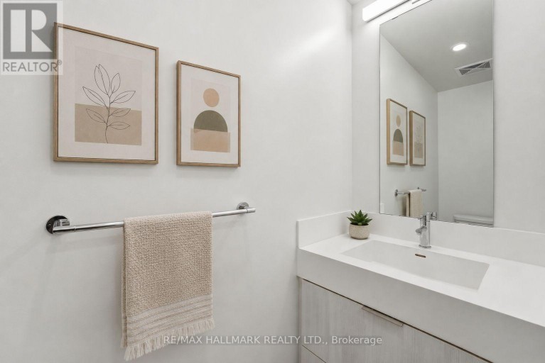 1306 - 130 RIVER STREET, Toronto (Regent Park), Ontario, M5A0R8