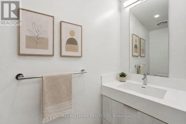 1306 - 130 RIVER STREET Toronto (Regent Park) Ontario photo 9
