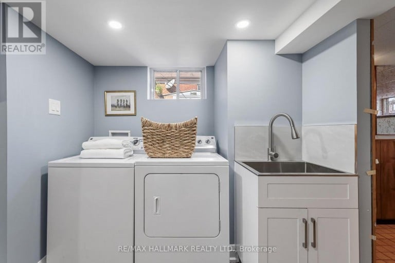 3 ARMADA COURT, Toronto (Woburn), Ontario, M1G1W9