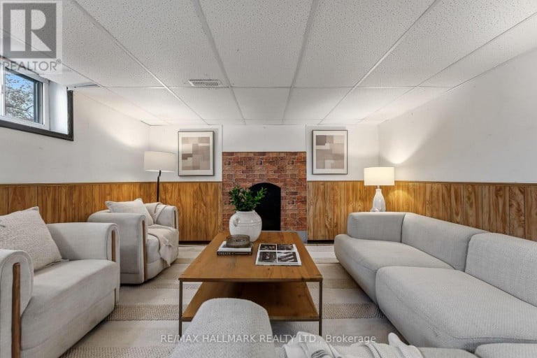 3 ARMADA COURT, Toronto (Woburn), Ontario, M1G1W9