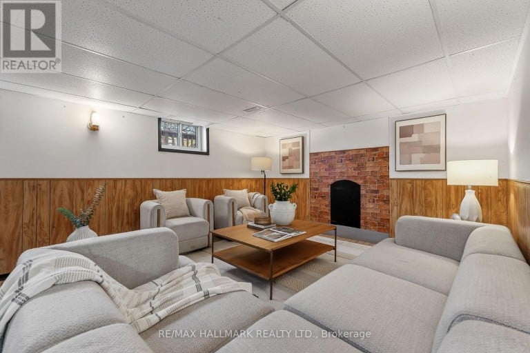 3 ARMADA COURT, Toronto (Woburn), Ontario, M1G1W9