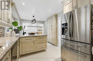 263 CHAMBERS CRESCENT Newmarket (Armitage) Ontario photo 19