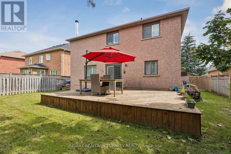 263 CHAMBERS CRESCENT, Newmarket (Armitage), Ontario, L3X1T1