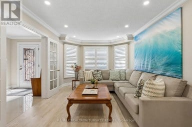 263 CHAMBERS CRESCENT Newmarket (Armitage) Ontario photo 8