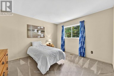 4 BINNIE DRIVE Springwater (Minesing) Ontario photo 12