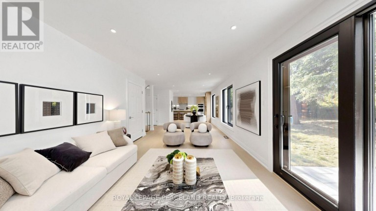 292 STILL'S LANE, Oakville (FD Ford), Ontario, L6J5Y5
