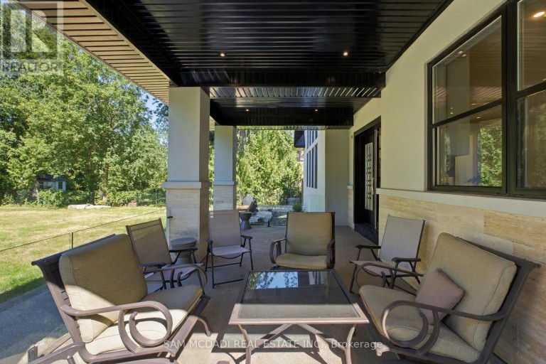 1897 BALSAM AVENUE, Mississauga (Clarkson), Ontario, L5J1L3
