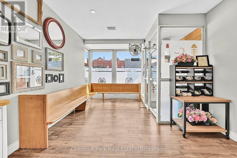 202-204-206 HURONTARIO STREET, Collingwood, Ontario, L9Y2M2