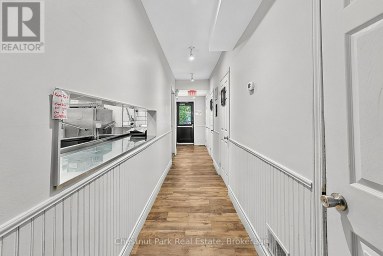 202-204-206 HURONTARIO STREET Collingwood Ontario photo 17