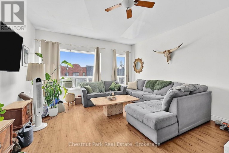 202-204-206 HURONTARIO STREET, Collingwood, Ontario, L9Y2M2