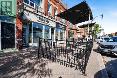 202-204-206 HURONTARIO STREET Collingwood Ontario photo 4