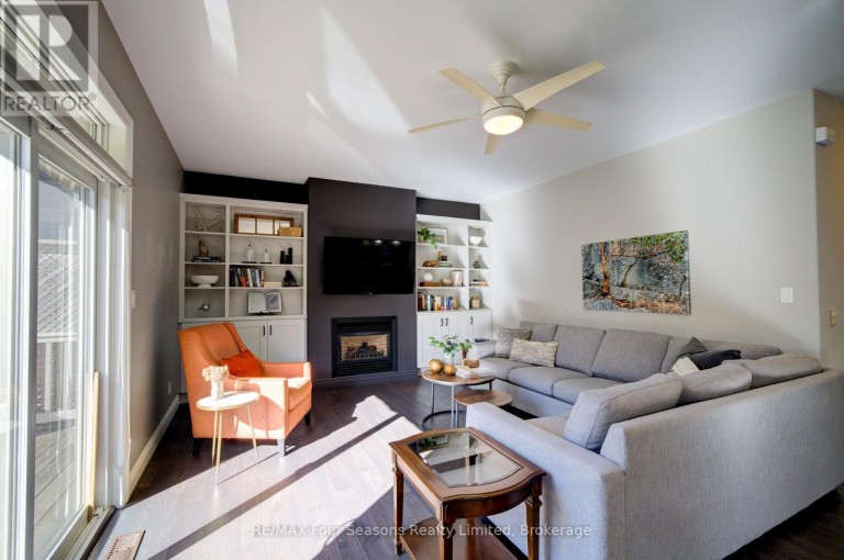 212 PEARSON STREET, Meaford, Ontario, N4L1Y4