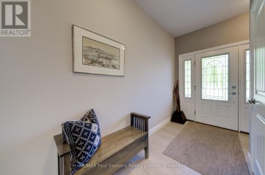 212 PEARSON STREET Meaford Ontario photo 5