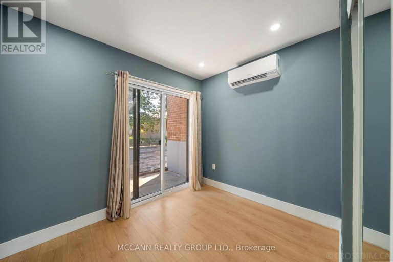 17 BARLOW ROAD, Toronto (Woburn), Ontario, M1G2B5