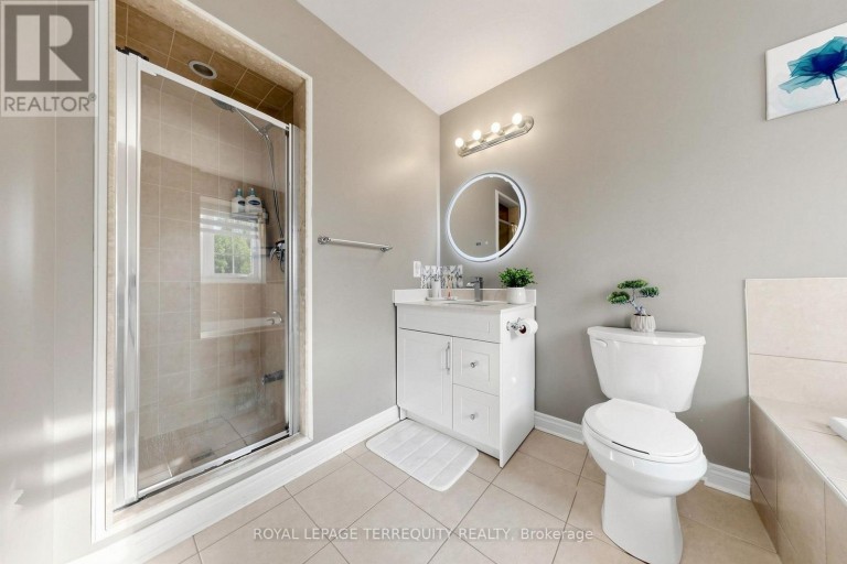 199 ARMSTRONG CRESCENT, Bradford West Gwillimbury (Bradford), Ontario, L3Z0L3