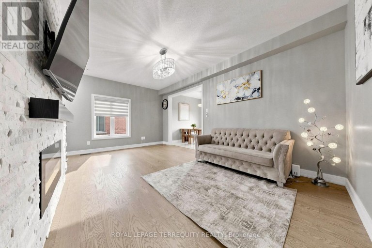 199 ARMSTRONG CRESCENT, Bradford West Gwillimbury (Bradford), Ontario, L3Z0L3