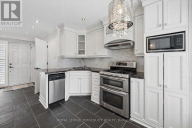 1825 HYDE MILL CRESCENT Mississauga (Streetsville) Ontario photo 10