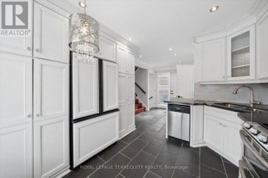 1825 HYDE MILL CRESCENT Mississauga (Streetsville) Ontario photo 13