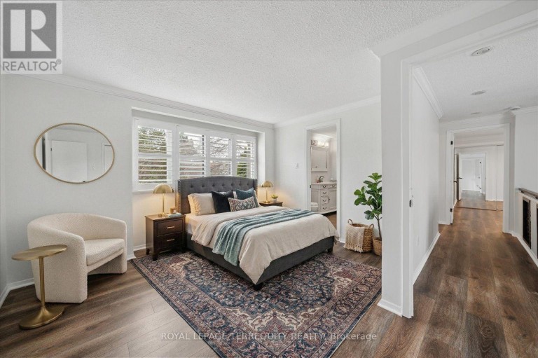 1825 HYDE MILL CRESCENT, Mississauga (Streetsville), Ontario, L5N0A7