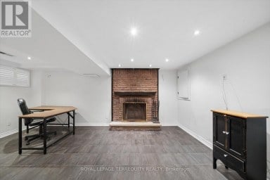 1825 HYDE MILL CRESCENT Mississauga (Streetsville) Ontario photo 38