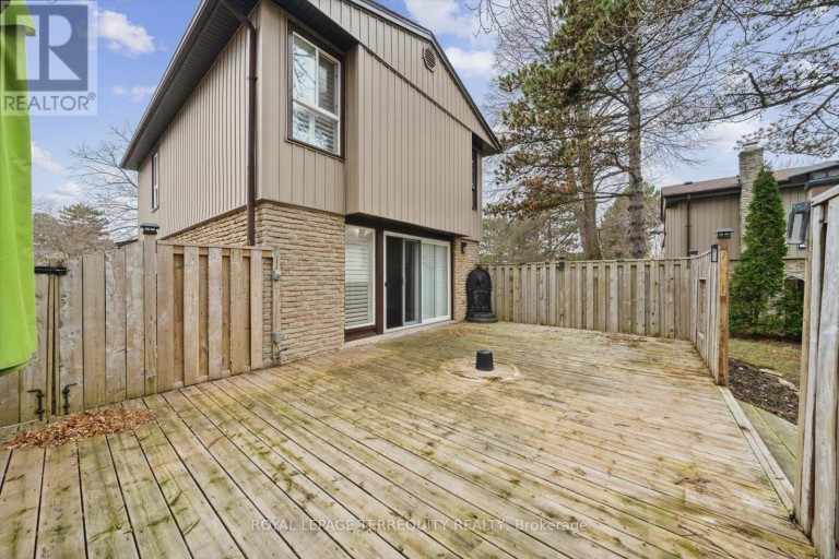 1825 HYDE MILL CRESCENT, Mississauga (Streetsville), Ontario, L5N0A7