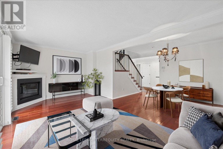 1825 HYDE MILL CRESCENT, Mississauga (Streetsville), Ontario, L5N0A7