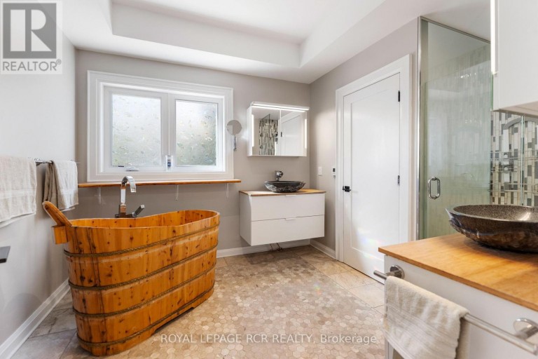 9121 ERIN-GARAFRAXA TOWNLINE, Erin, Ontario, L0N1N0