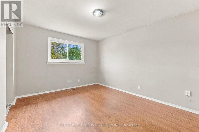 132 BRENTWOOD DRIVE, Brampton (Avondale), Ontario, L6T1R2