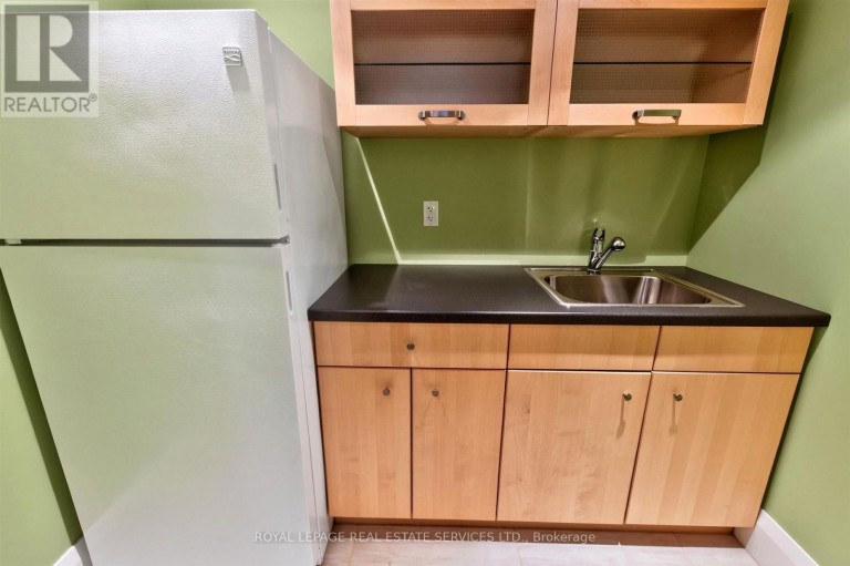 309 WILLARD AVENUE, Toronto (Runnymede-Bloor West Village), Ontario, M6S3R1
