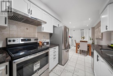 4882 VIENNA COURT Mississauga (Hurontario) Ontario photo 36