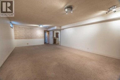 53 Kentish Drive SW Calgary Alberta photo 22