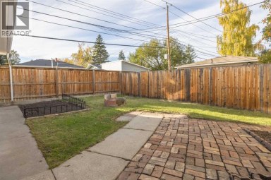 53 Kentish Drive SW Calgary Alberta photo 32