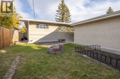 53 Kentish Drive SW Calgary Alberta photo 33