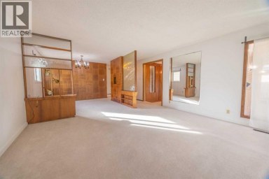 53 Kentish Drive SW Calgary Alberta photo 7