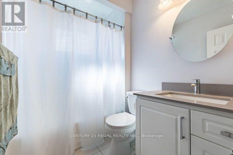 2 ALDERBURY CRESCENT, Brampton (Avondale), Ontario, L6T1P6