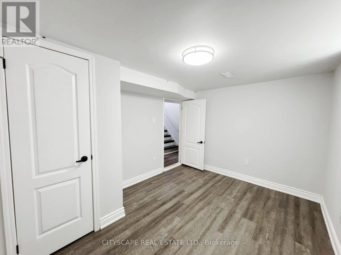 205 BONAVENTURE DRIVE, Hamilton (Gilbert), Ontario, L9C4R1