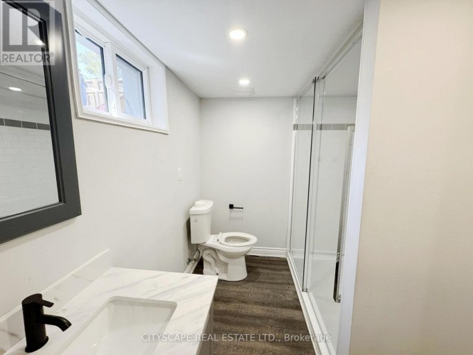 205 BONAVENTURE DRIVE, Hamilton (Gilbert), Ontario, L9C4R1