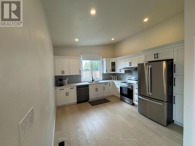 7413 JORDAN AVENUE, Niagara Falls (Oldfield), Ontario, L2G5N3